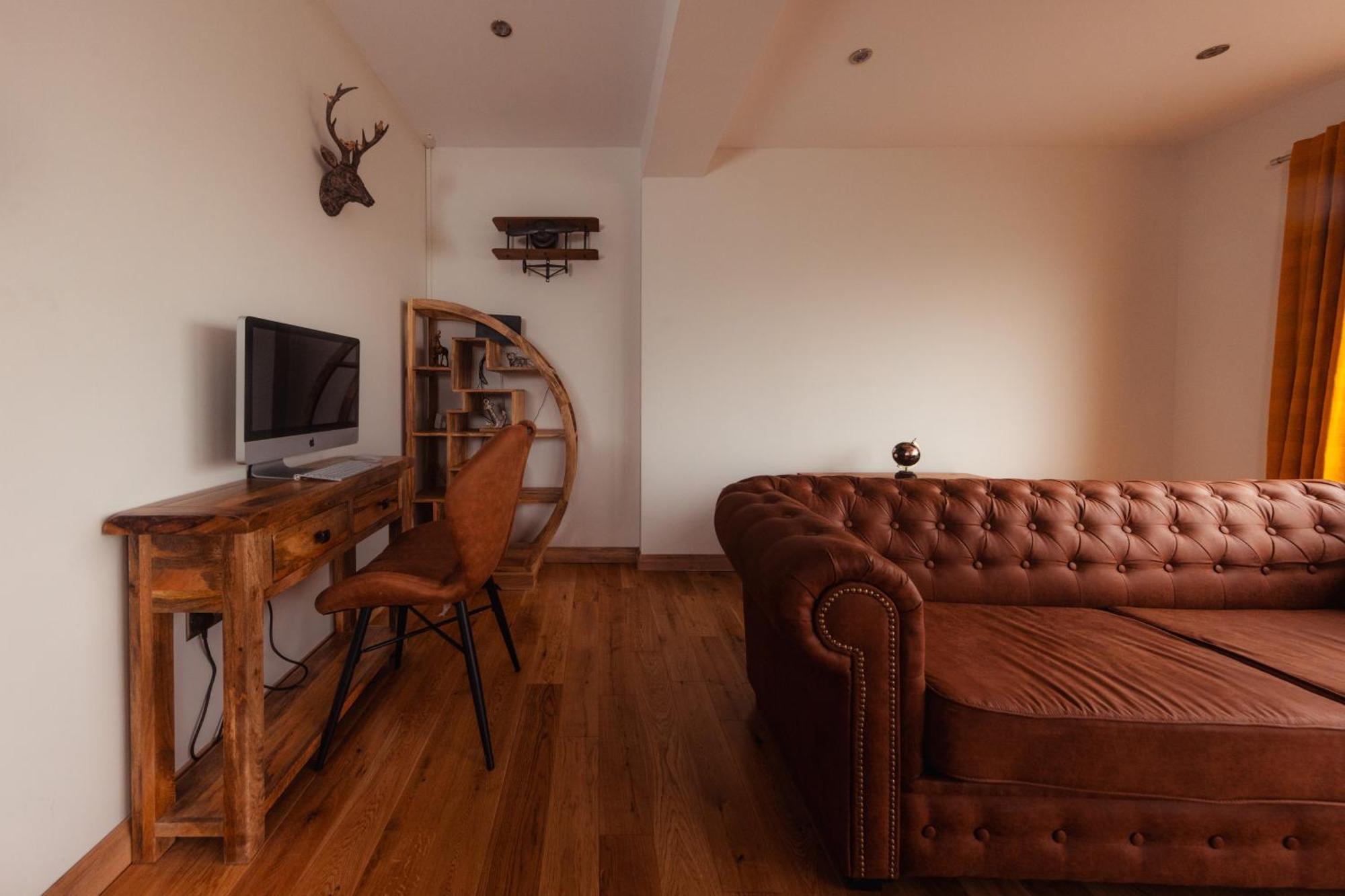 Luxury Cottage With Stunning Views By Fairy Pools 4 Carbost  Eksteriør billede