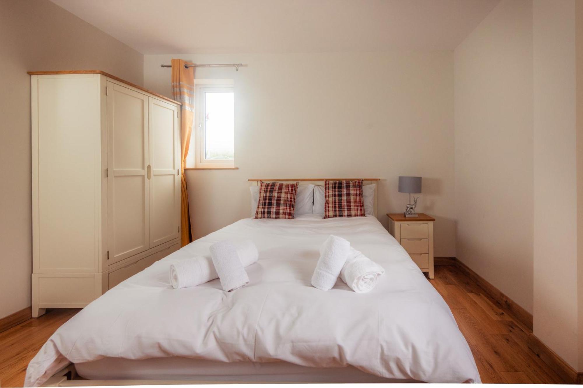 Luxury Cottage With Stunning Views By Fairy Pools 4 Carbost  Eksteriør billede