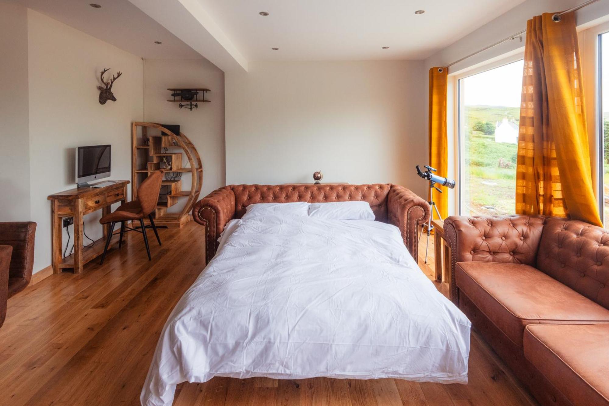 Luxury Cottage With Stunning Views By Fairy Pools 4 Carbost  Eksteriør billede